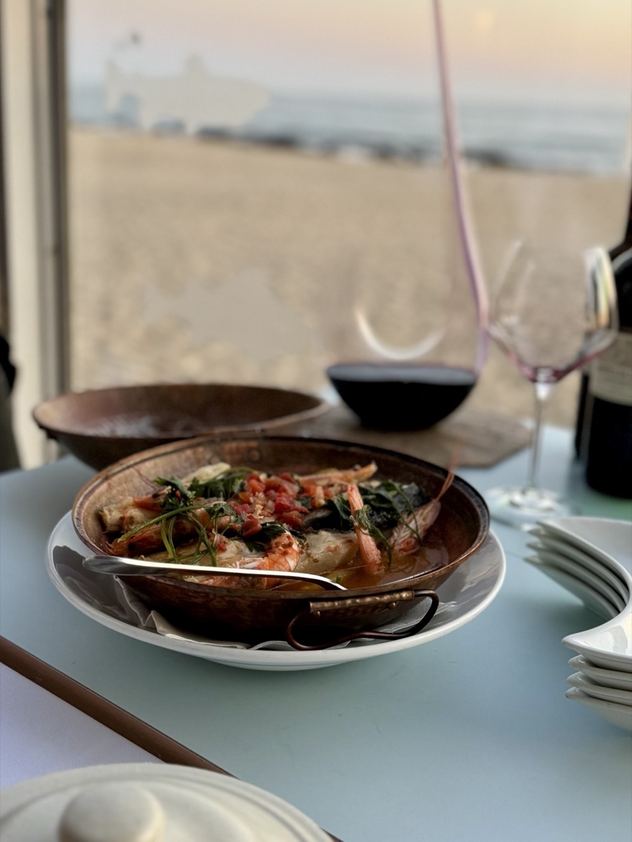 Zizi Restaurante in Espinho - photo 2