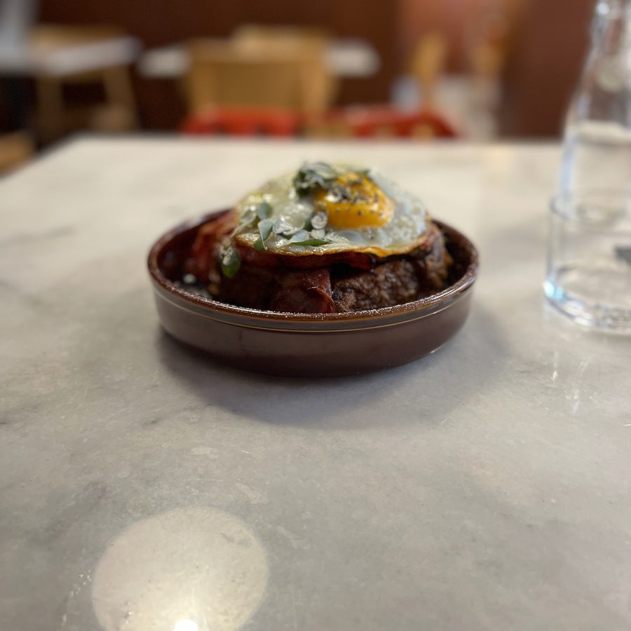 French toast with a fried egg at Early Cedofeita, 2021