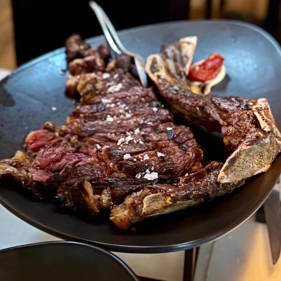 Dry-aged steak at Reitoria, 2022