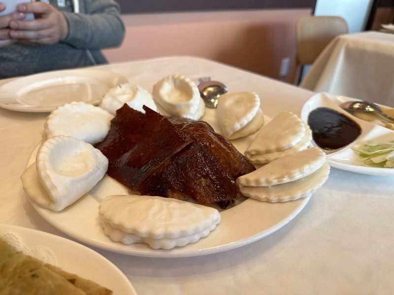 HK Lounge Bistro — SoMa